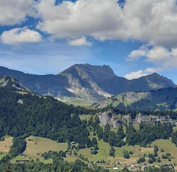 חדר סטנדרט נוף להרים, Chante Le Vent