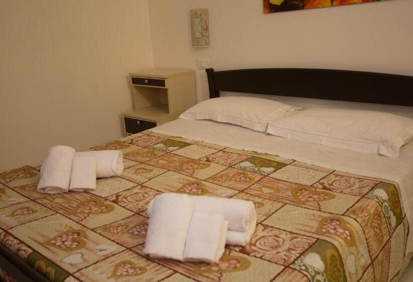 חדר סטנדרט, Noto Bedda Bed&breakfast