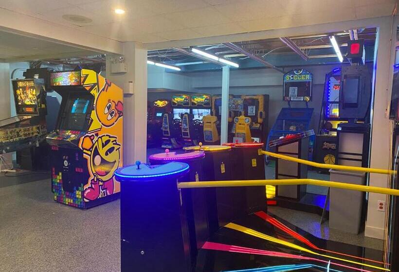 带3个卧室的公寓, Condo Avec Parc Aquatique !