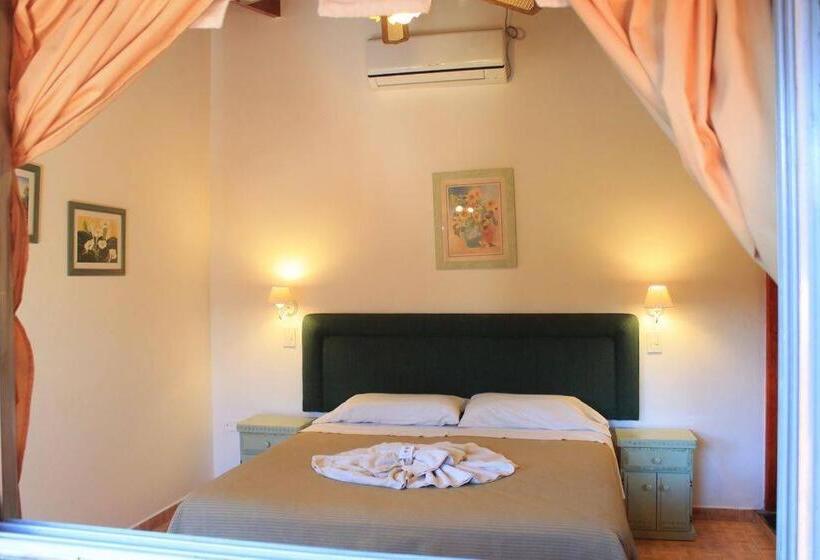 标准间, 9 De Diciembre