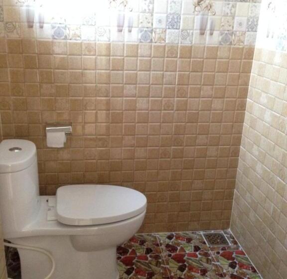 Standard 4 Pers. Værelse, Hoang Nam