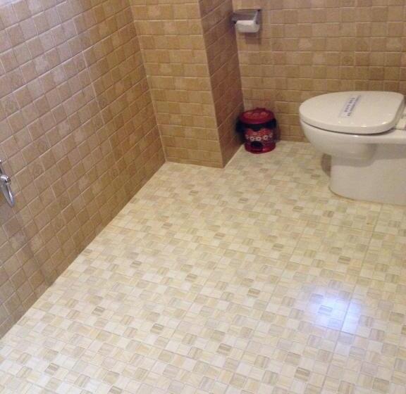 Standard 4 Pers. Værelse, Hoang Nam