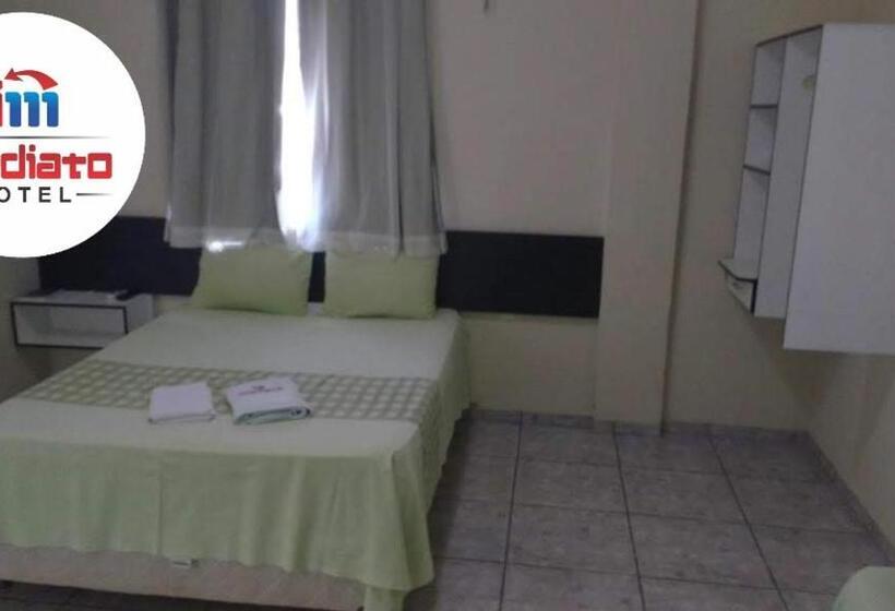 غرفة قياسية ثلاثية, Imediato