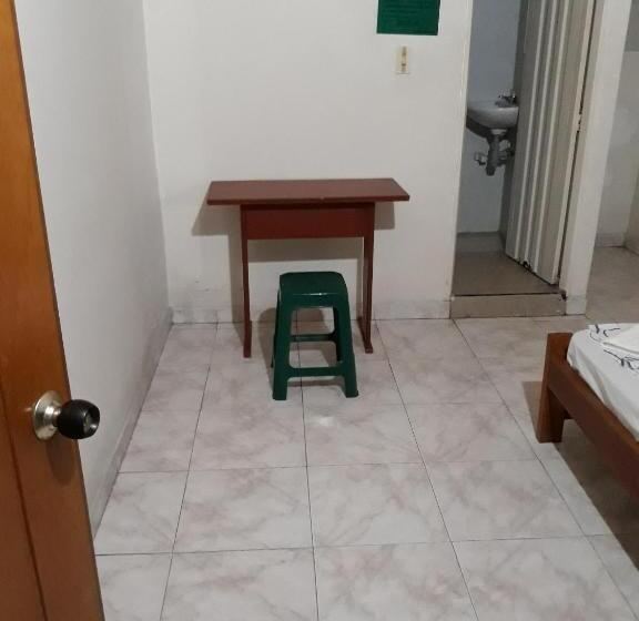 标准间, La Quinta