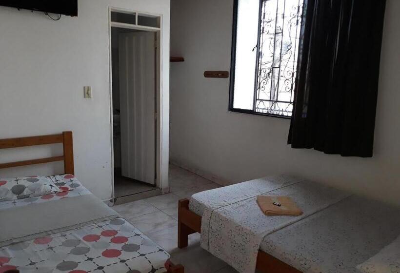 琮城市景观的豪华间, La Quinta