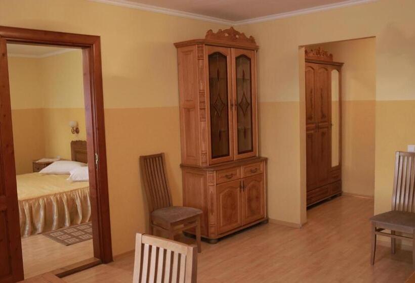 디럭스 룸, Smaragd