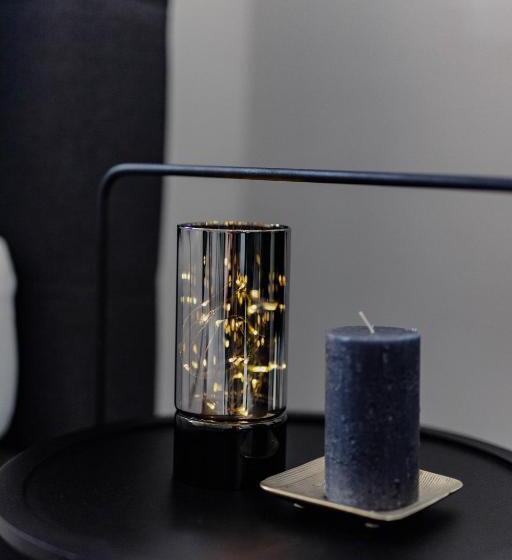 سوییت لوکس, Kerkstraat Residence