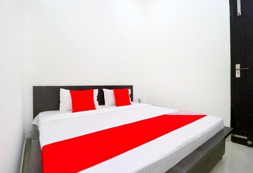 Трехместный Номер Классика, Oyo Hotel Chanderlok