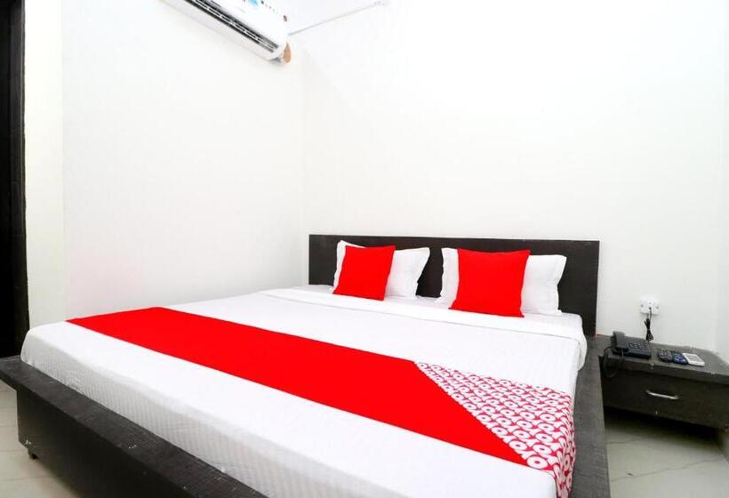 Трехместный Номер Классика, Oyo Hotel Chanderlok