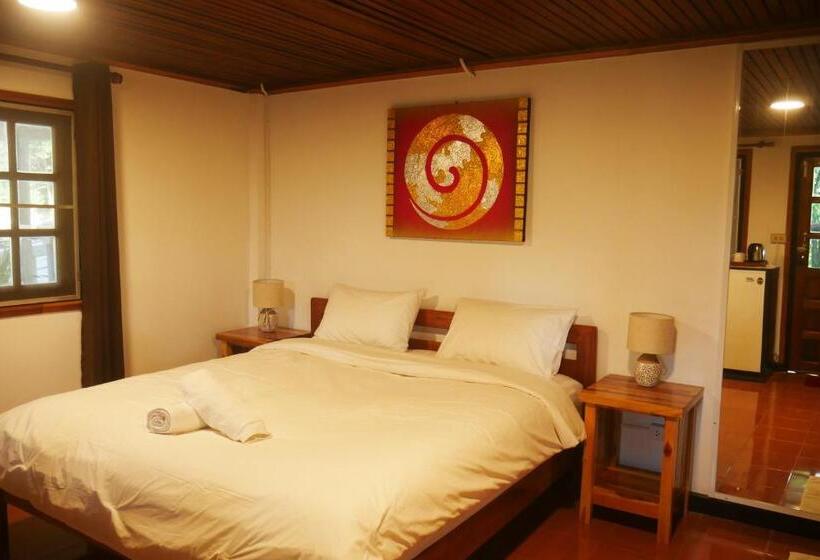 חדר סטנדרט עם מיטת קינג, Big Elk Steak House   Homestay