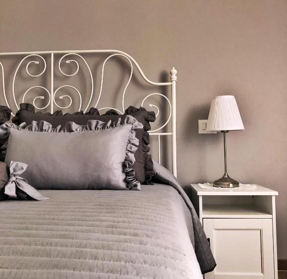 اتاق استاندارد با تخت بزرگ, Sunny Rooms