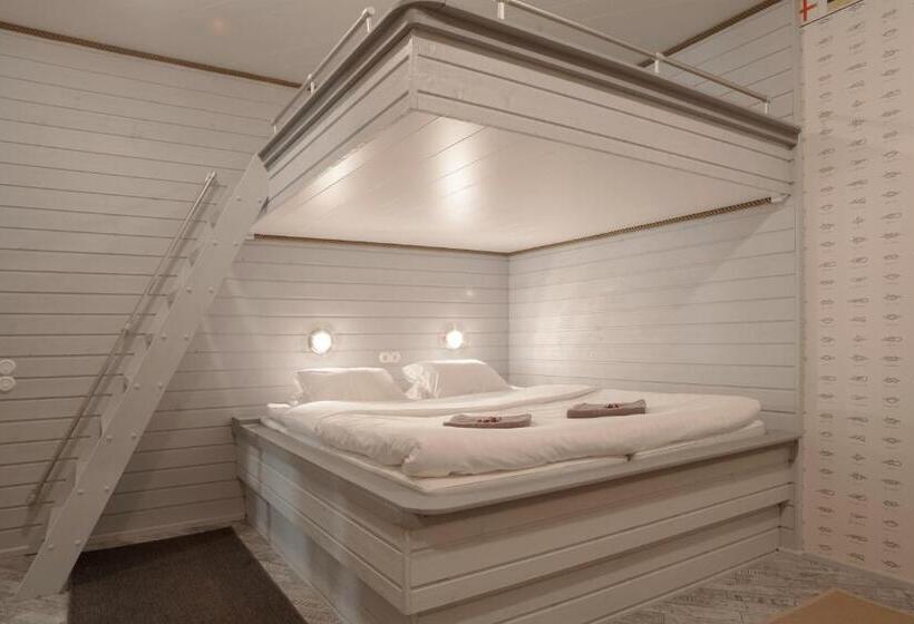 디럭스 4인 룸, Villa Seaview Guesthouse & Spa