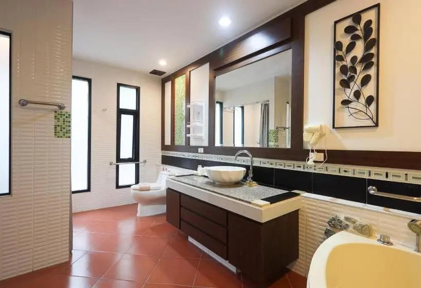 デラックスルーム, 3z Pool Villa And