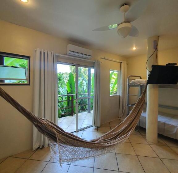 Люкс, Pousada Do Holandes