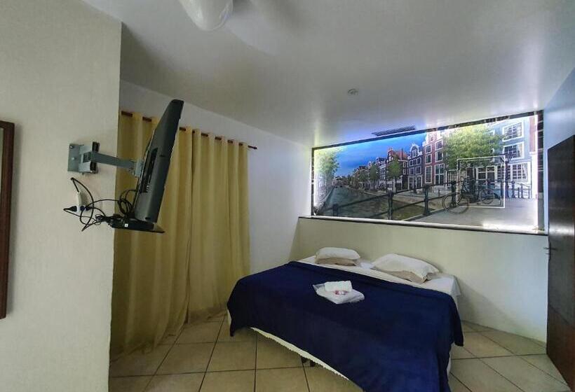 Люкс, Pousada Do Holandes