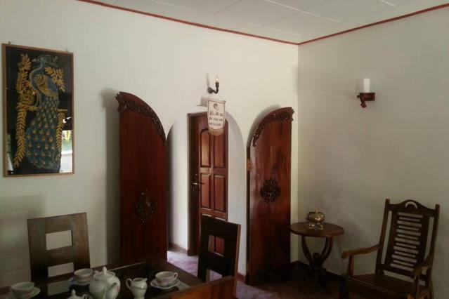 베이직 3인 룸, Shantha Surf Villa