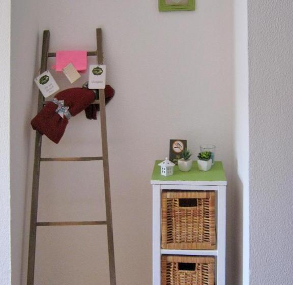 غرفة قياسية مطلّة علي الحديقة, B&b Il Pisolo Di Meina