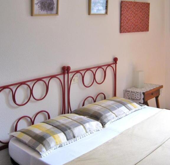 غرفة قياسية مطلّة علي الحديقة, B&b Il Pisolo Di Meina