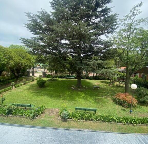 バルコニー付スタンダード４ベッドルーム, B&b La Casa Del Padre Leclef