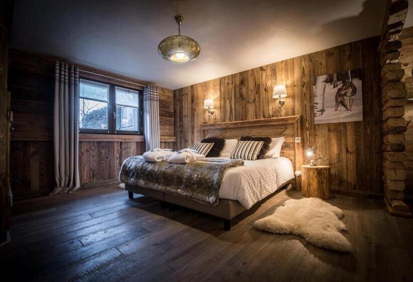 جناح جونيور, Chalet L Etagne