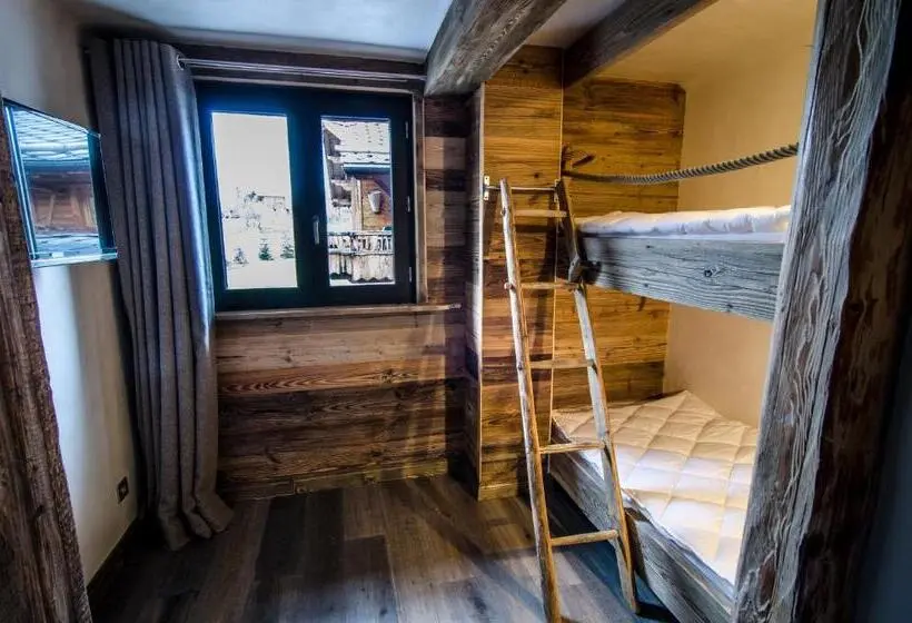 Perhesviitti, Chalet L Etagne