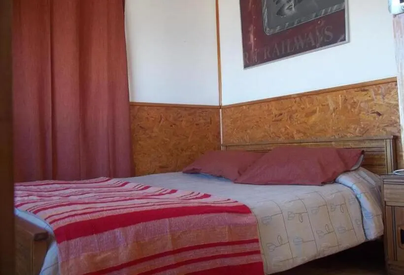 اتاق استاندارد با چشمانداز دریا, Hostal Armando