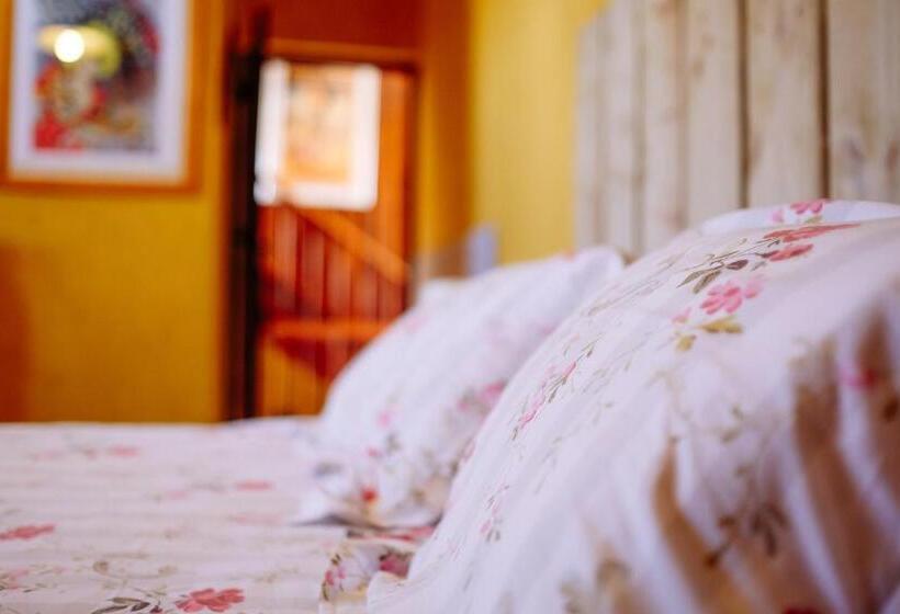 舒适型房间, Le Poujastou