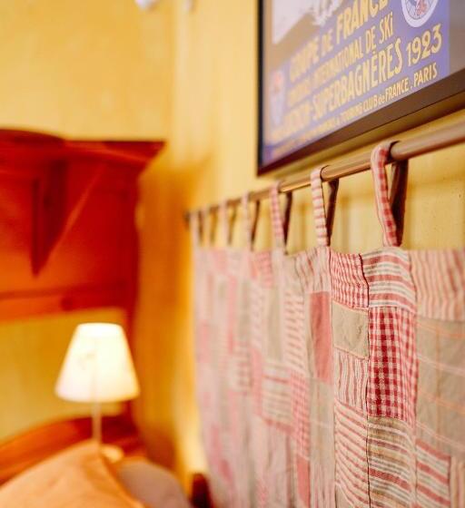 四人标准间, Le Poujastou