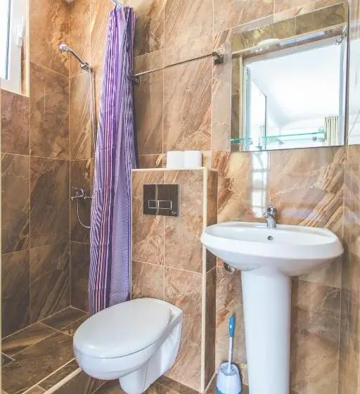 اتاق راحتی, David Apartments And Rooms
