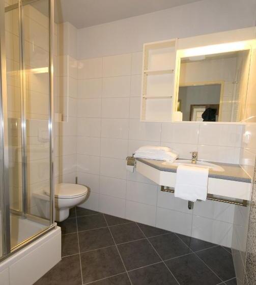 اتاق استاندارد, Bauer