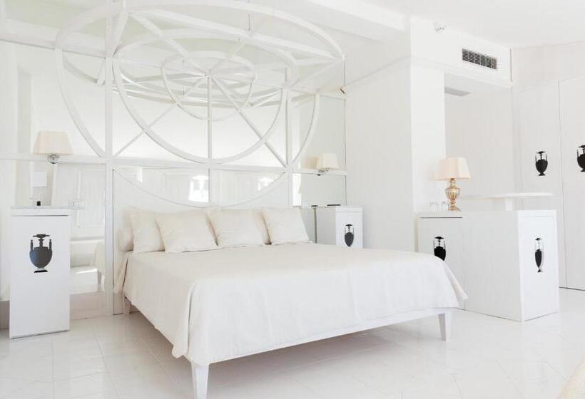 스탠다드 룸 킹사이즈 침대, Donnarumma