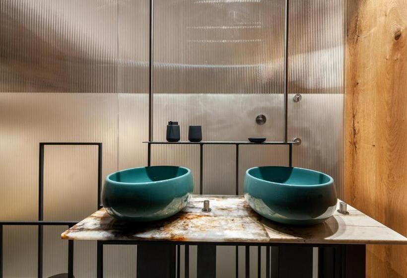 스위트, Donnarumma