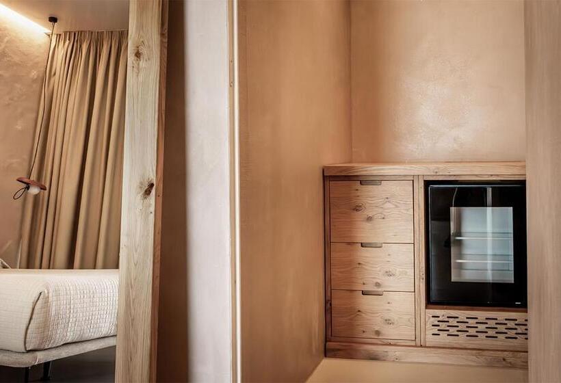 주니어 스위트 바다 전망, Donnarumma