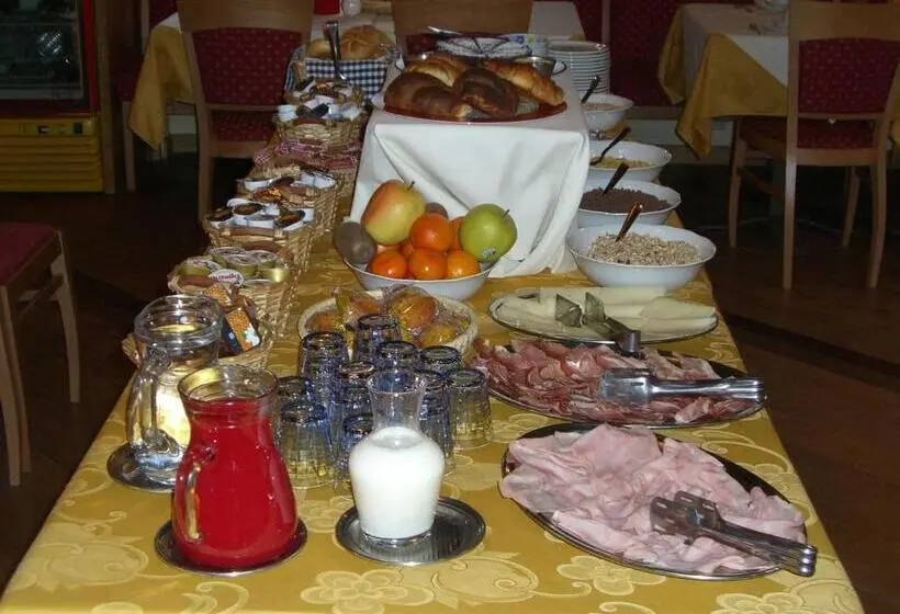اتاق استاندارد, Garni Val Udai