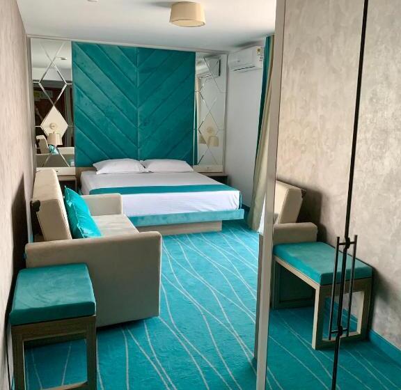 Suite Widok Morze, Meteor