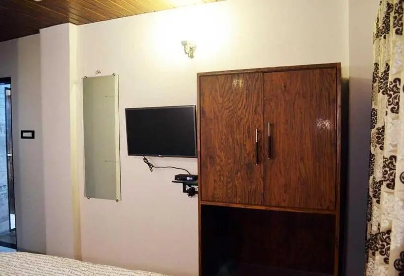 Pokój Deluxe, Nirvana Inn