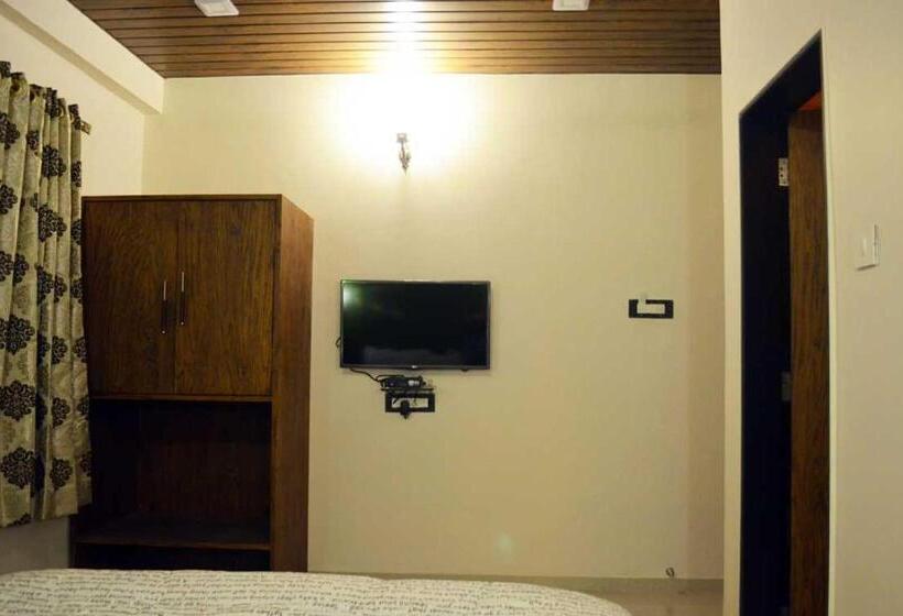 Номер Deluxe, Nirvana Inn