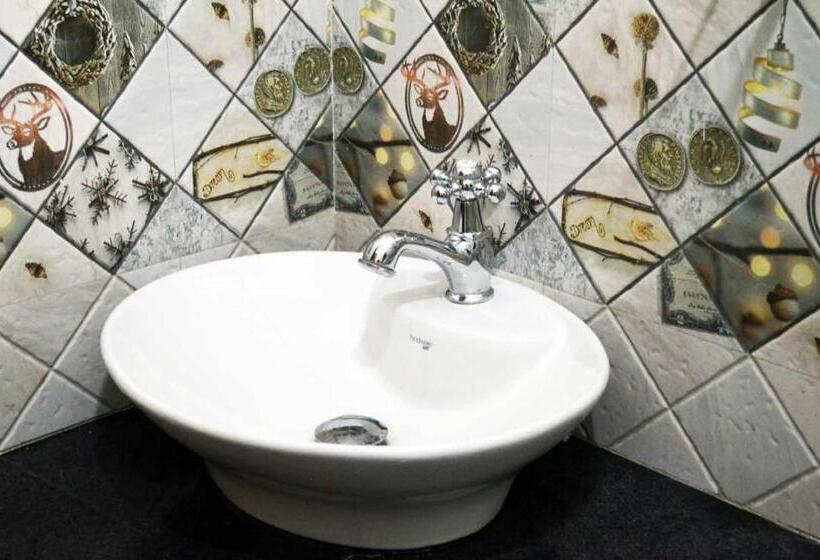 חדר סטנדרט, Nirvana Inn