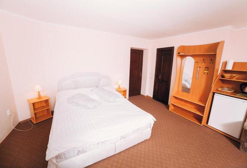 اتاق خانوادگی, Pansionat Slavskiy