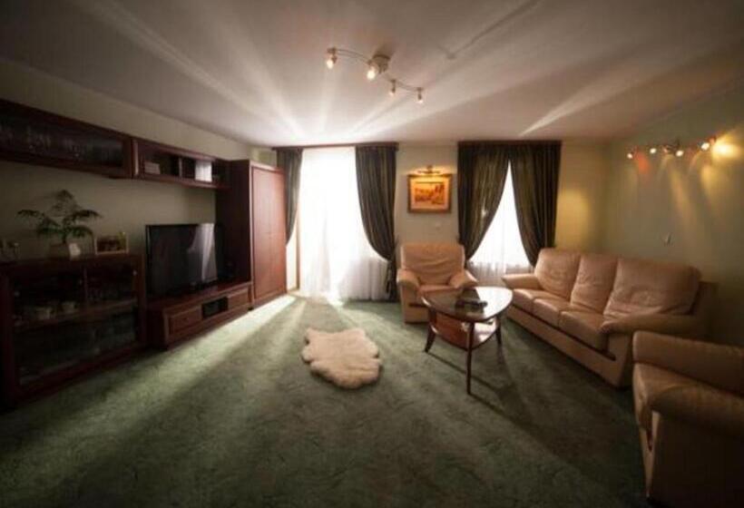 سوییت, Pansionat Slavskiy