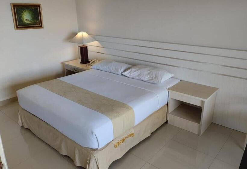 Номер Стандарт, Queen Garden Hotel Managed By Salak Hospitality