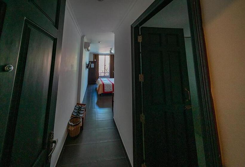 חדר סטנדרט, Ven Ven