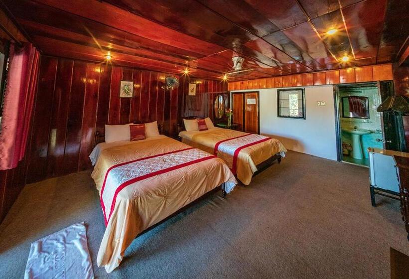 חדר סטנדרט לארבעה, Ven Ven