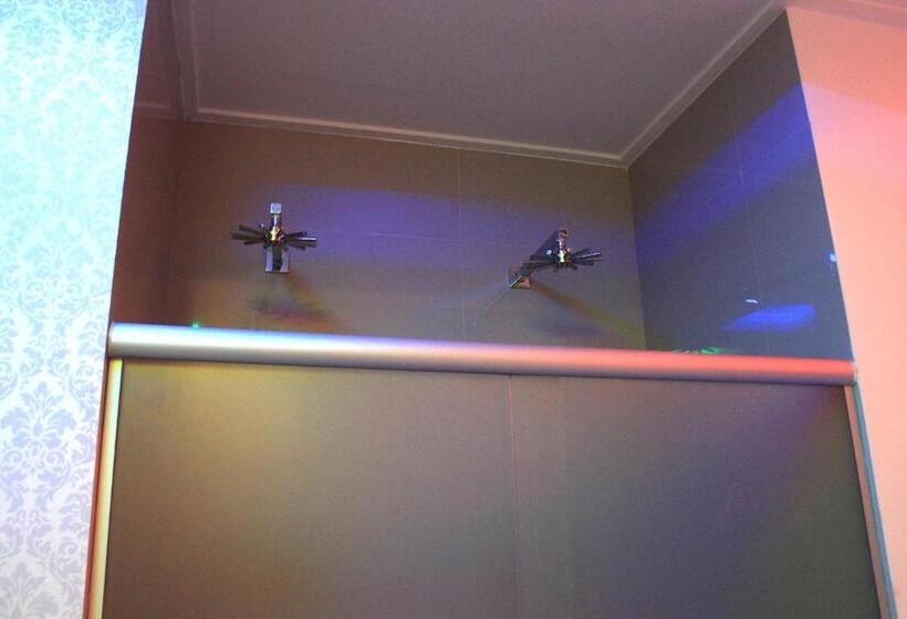 プレジデントスイートルーム, Motel Vitória