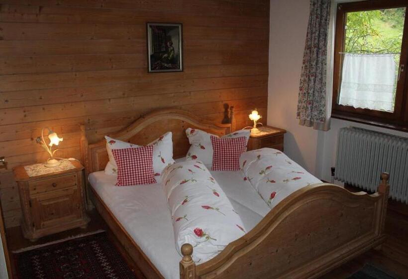 １ベッドルームのデラックスアパートメント, Adlerhorst