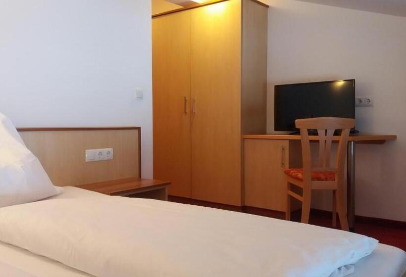 Апартаменты 3 Спальни, Bauernhof Burglehen