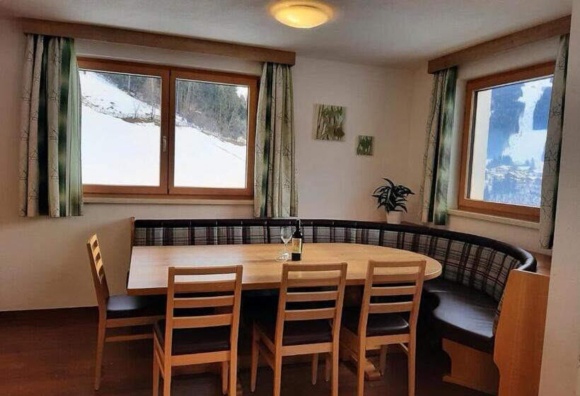 Апартаменты 4 Спальни, Bauernhof Burglehen