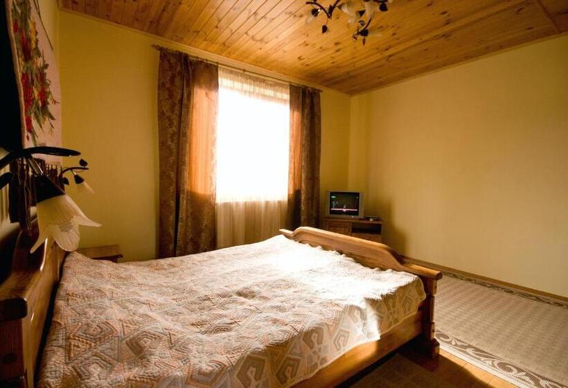 וילה בת חדר שינה 1, Na Velykim