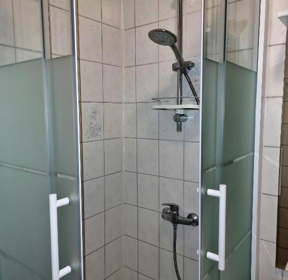 Апартаменты 1 Спальня с Балконом, Rentcenter79_2