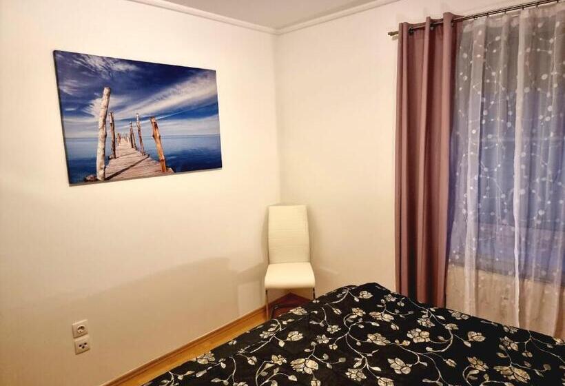 Апартаменты 1 Спальня с Балконом, Rentcenter79_2